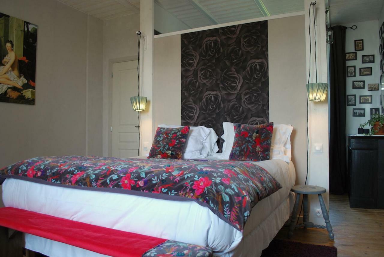 Les Chambres Du Mad Henvic ภายนอก รูปภาพ